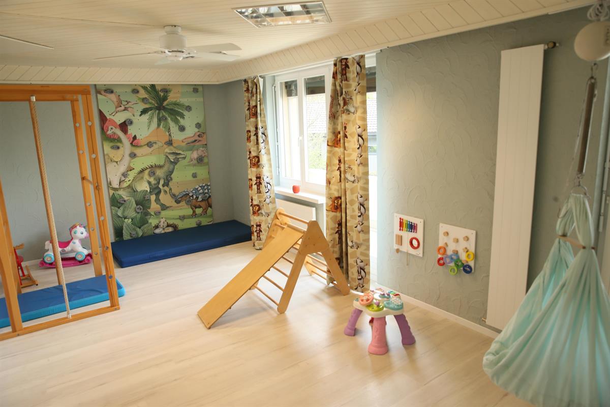 Bild 8: Kinderzentrum Kinderbetreuung, Kindertagesstätte in Wettswil am Albis