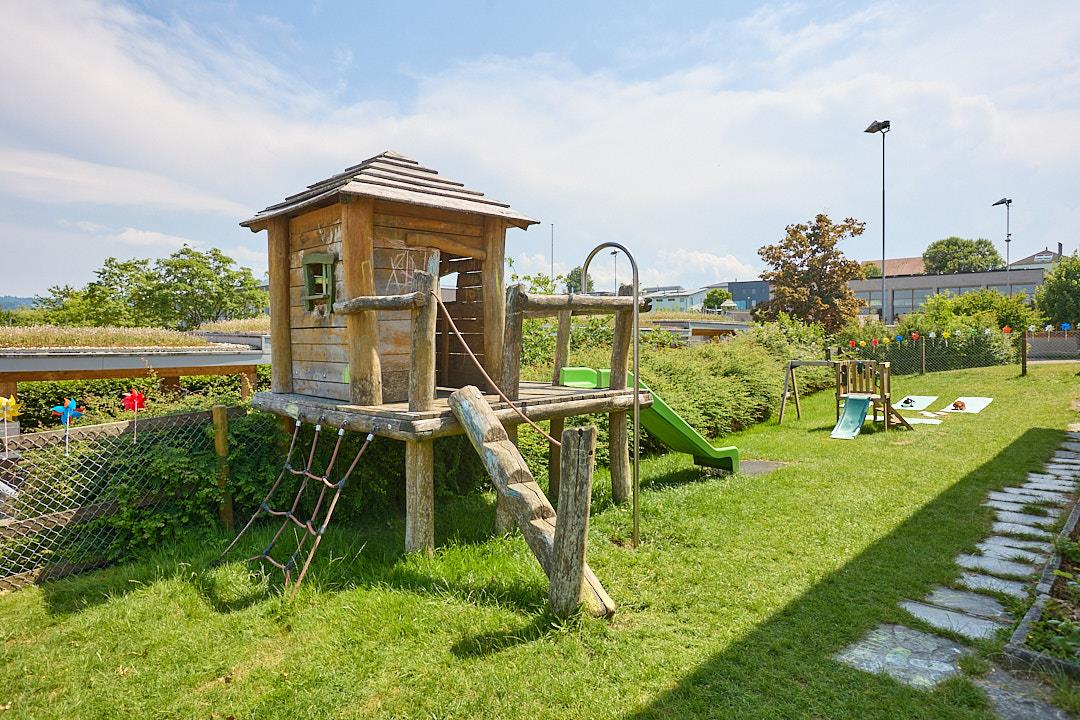 Bild 11: Fiorino Engelburg, Kinderbetreuung direkt beim Schulhaus Engelburg SG