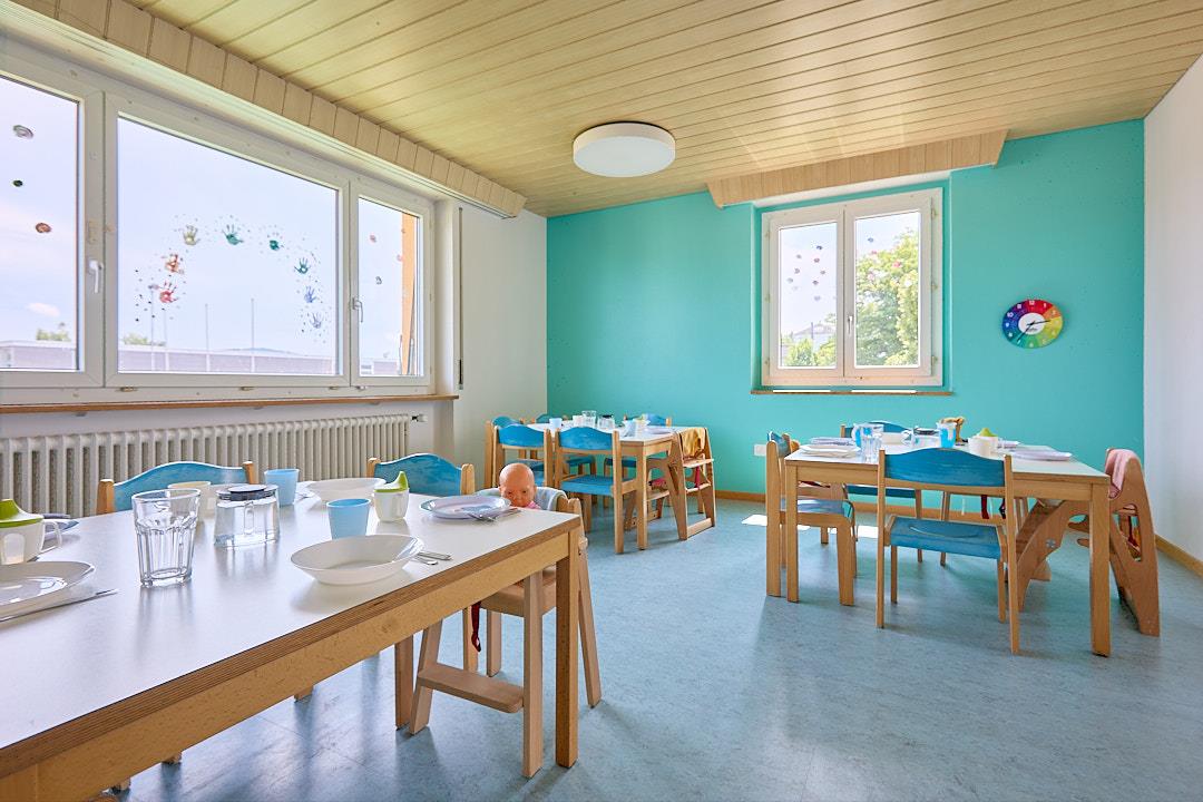 Bild 9: Fiorino Engelburg, Kinderbetreuung direkt beim Schulhaus Engelburg SG