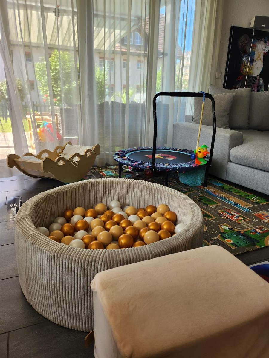 Bild 5: Nidino AG, Tagesfamilie Saland